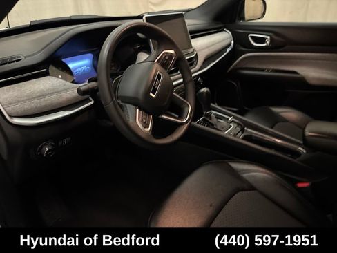 Used 2024 Jeep Compass Latitude AWD/4WD image 14