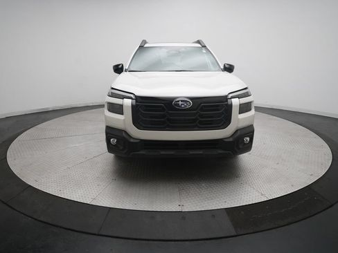 Certified 2026 Subaru Outback Limited XT AWD/4WD image 11