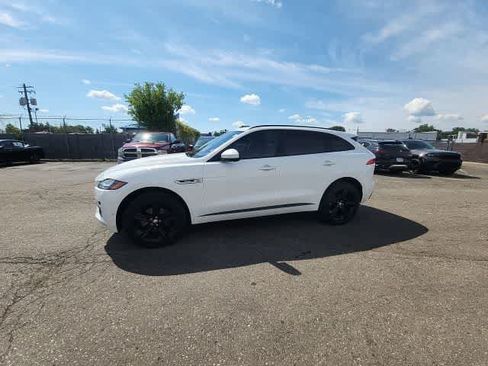 Used 2017 Jaguar F-PACE R-Sport AWD/4WD image 22