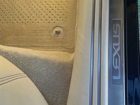 Used 2013 Lexus LS 460 image 37