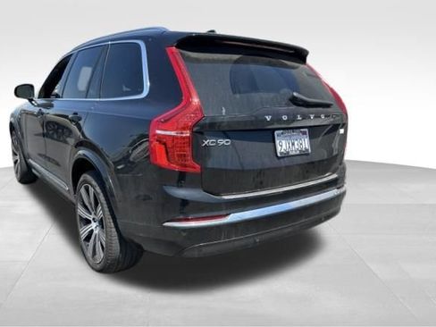 Used 2024 Volvo XC90 T8 Plus w/ Protection Package Premier AWD/4WD image 4