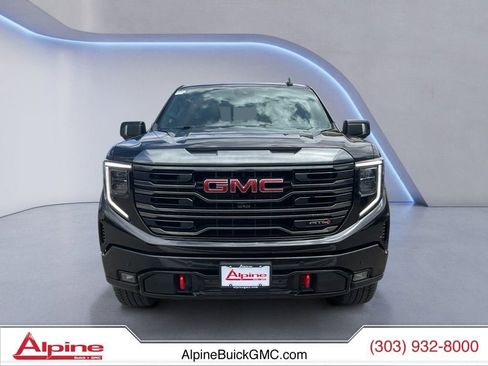 Used 2023 GMC Sierra 1500 AT4 w/ AT4 Premium Package AWD/4WD image 8