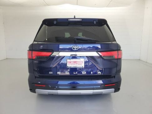 Used 2023 Toyota Sequoia Limited AWD/4WD image 6