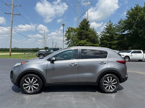 Used 2017 Kia Sportage EX w/ EX Premium Package AWD/4WD image 3