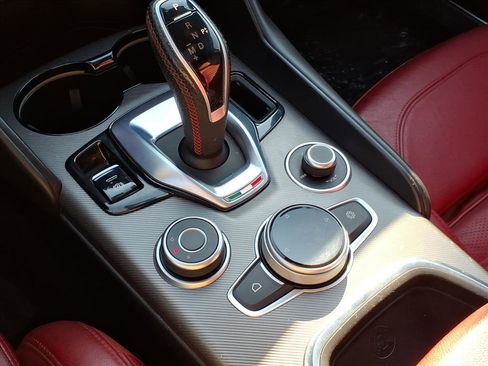 Used 2020 Alfa Romeo Giulia Ti Sport w/ Quick Order Package 22U Sport image 27