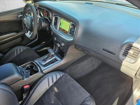 Used 2022 Dodge Charger SRT Hellcat w/ Harman/Kardon Audio Group RWD image 22