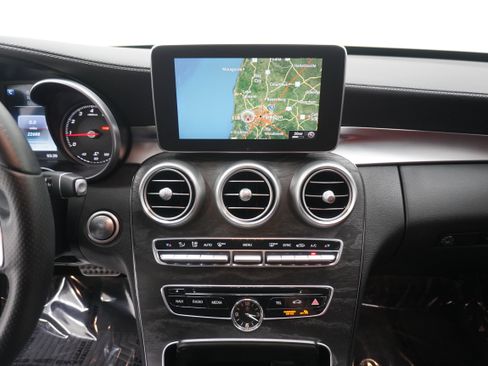 Used 2016 Mercedes-Benz C 300 Sedan image 21