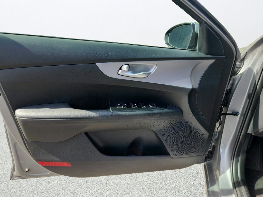 Used 2024 Kia Forte LXS FWD image 19