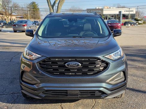 Used 2023 Ford Edge SE w/ Black Appearance Package image 7