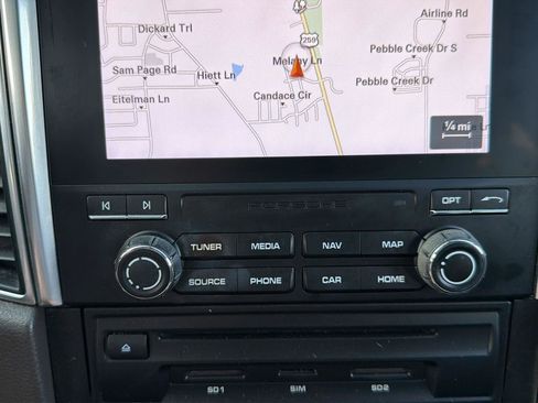 Used 2018 Porsche Macan S AWD/4WD image 11