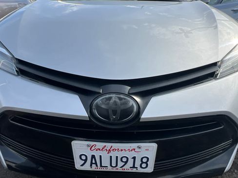 Used 2019 Toyota Corolla L image 9
