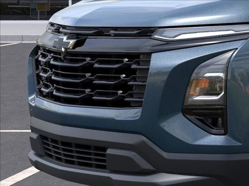 New 2026 Chevrolet Equinox LT AWD/4WD image 14