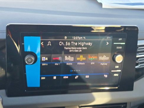 New 2026 Volkswagen Jetta SE image 38