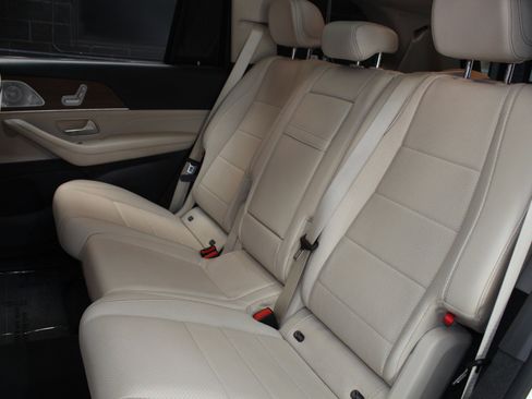 Used 2020 Mercedes-Benz GLS 450 4MATIC image 44