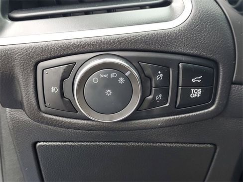 Certified 2024 Ford Edge SEL w/ Convenience Package image 13