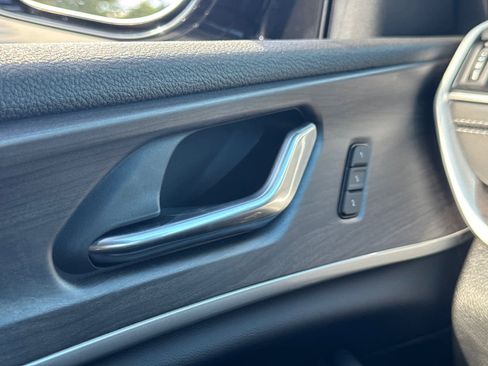 New 2025 Jeep Grand Cherokee Limited w/ Black Appearance Package image 24