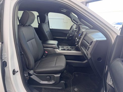 Used 2018 Ford Expedition XLT w/ Cargo Package image 10