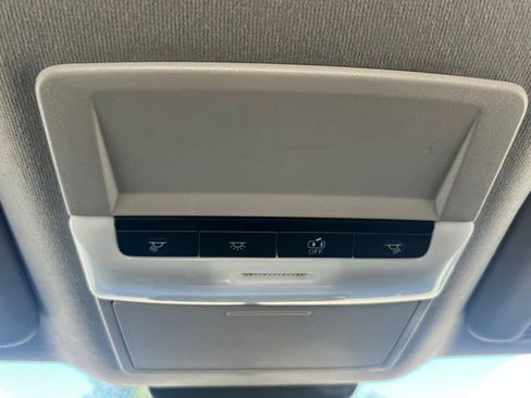 Used 2024 Nissan Sentra SV FWD image 7