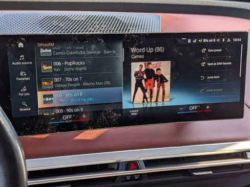 Used 2023 BMW iX xDrive50 w/ Ultimate Package 2 image 22