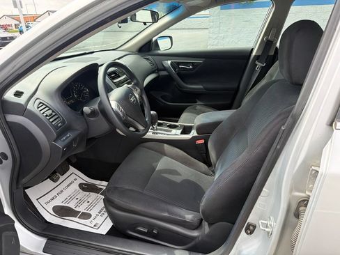 Used 2014 Nissan Altima 2.5 S FWD image 16