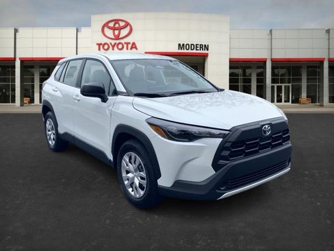 Certified 2026 Toyota Corolla Cross L image 7