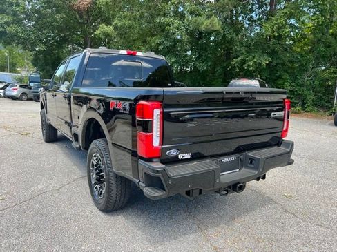 New 2025 Ford F250 Platinum image 5