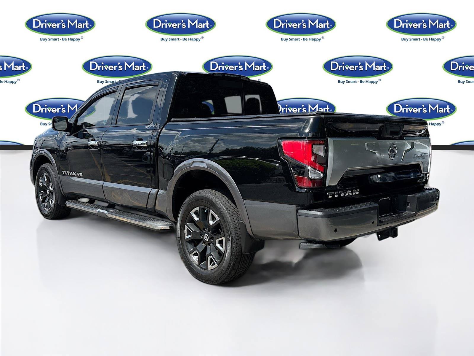 Used 2020 Nissan Titan Platinum Reserve w/ Moonroof Package AWD/4WD image 5
