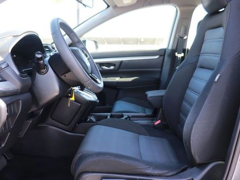Used 2019 Honda CR-V LX image 11