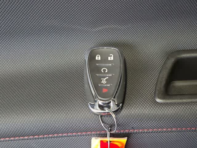 Used 2022 Chevrolet Equinox RS w/ RS Leather Package AWD/4WD image 37