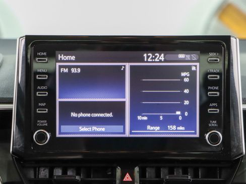 Used 2020 Toyota Corolla LE FWD image 19