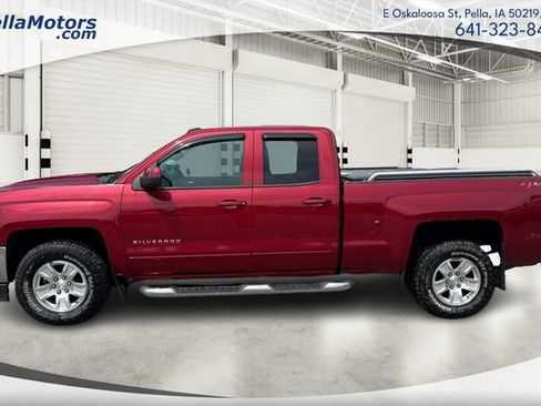 Used 2018 Chevrolet Silverado 1500 LT w/ All Star Edition AWD/4WD image 6