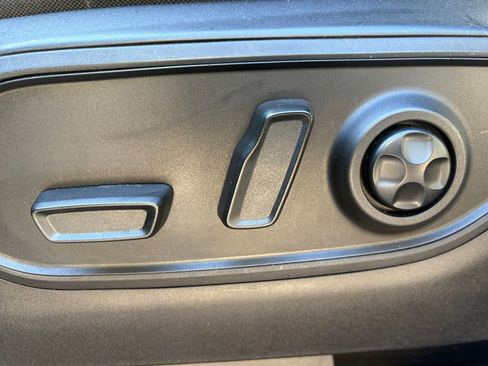 Used 2021 Jeep Grand Cherokee L Limited image 12