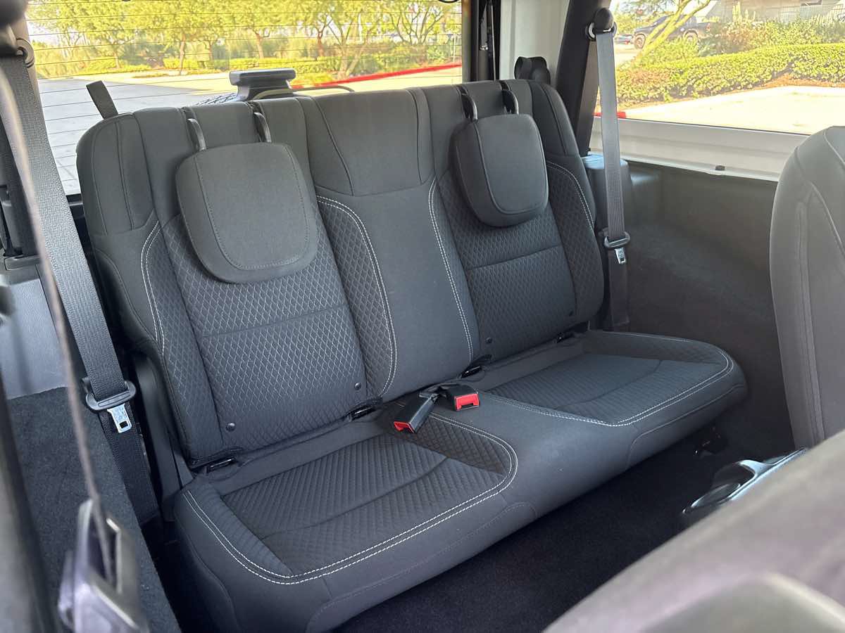 Used 2021 Jeep Wrangler Sport AWD/4WD image 13