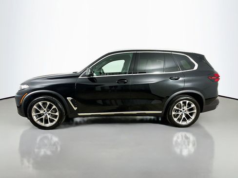 Used 2026 BMW X5 xDrive40i AWD/4WD image 8