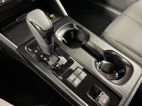 New 2026 Subaru Outback Limited image 24