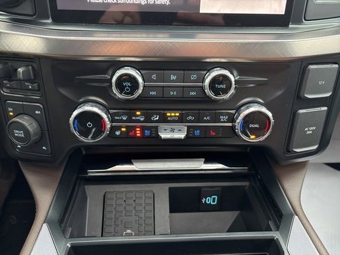 Used 2024 Ford F250 King Ranch image 26