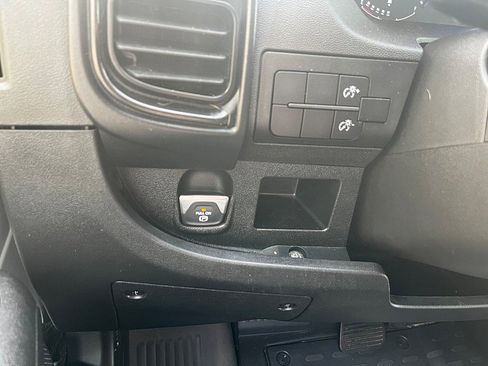 Used 2023 RAM ProMaster 2500 image 24