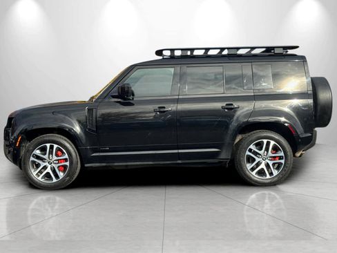 Used 2021 Land Rover Defender 110 X image 5