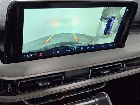 New 2026 Lincoln Aviator AWD image 27