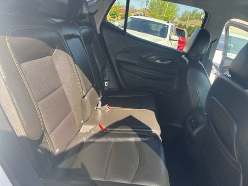 Used 2021 GMC Terrain SLT AWD/4WD image 18
