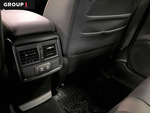 Used 2025 Subaru Forester Wilderness AWD/4WD image 34