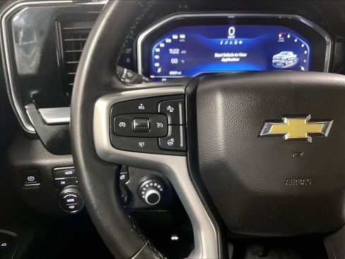 Used 2023 Chevrolet Silverado 1500 LT AWD/4WD image 22