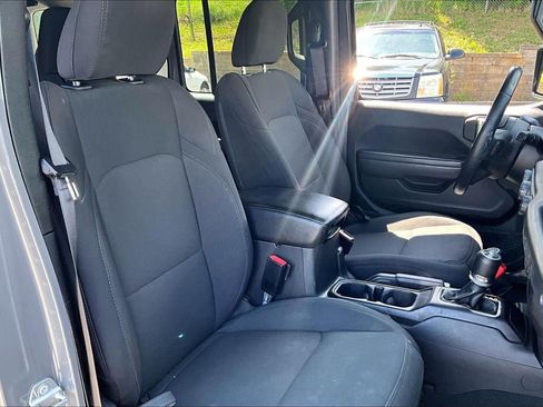 Used 2021 Jeep Wrangler Unlimited Sport w/ Sun And Sound Package AWD/4WD image 7