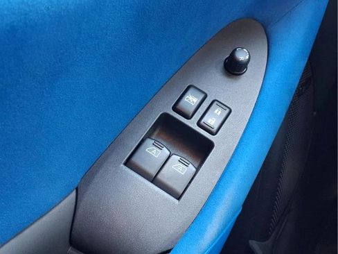 Certified 2024 Nissan Z Performance w/ Floor Mat Package image 24