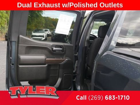 Used 2022 Chevrolet Silverado 1500 RST image 19