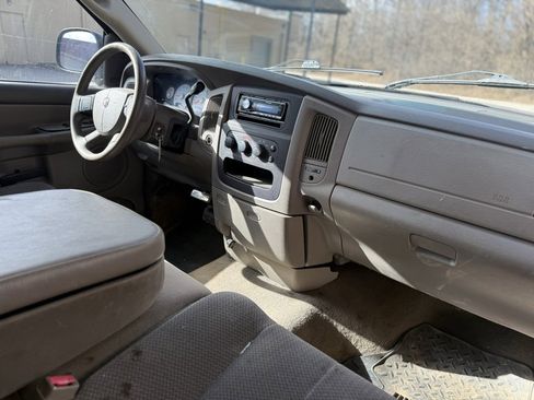 Used 2004 Dodge Ram 1500 Truck SLT w/ Trailer Tow Group image 13