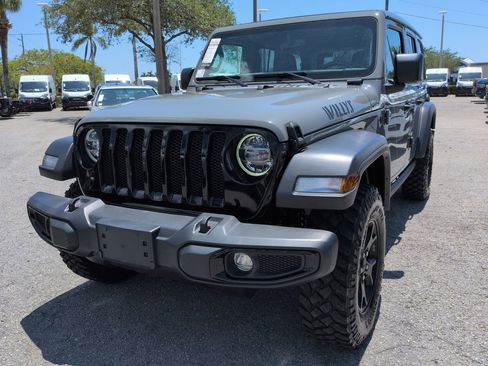 Used 2022 Jeep Wrangler Unlimited Sport AWD/4WD image 9