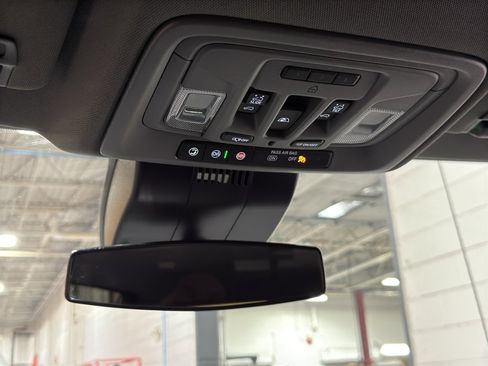 Used 2024 GMC Sierra 1500 Elevation w/ Elevation Premium Package image 71