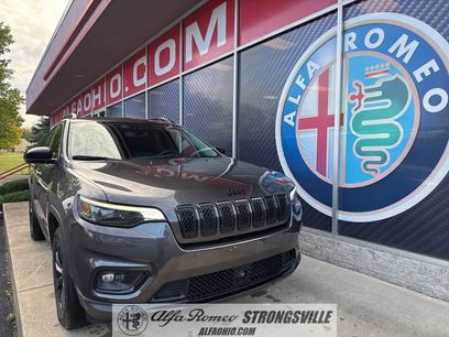 Used 2023 Jeep Cherokee Altitude Lux