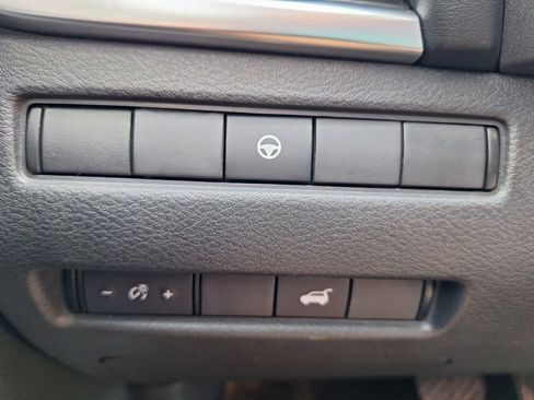 Used 2021 Nissan Rogue SL image 12